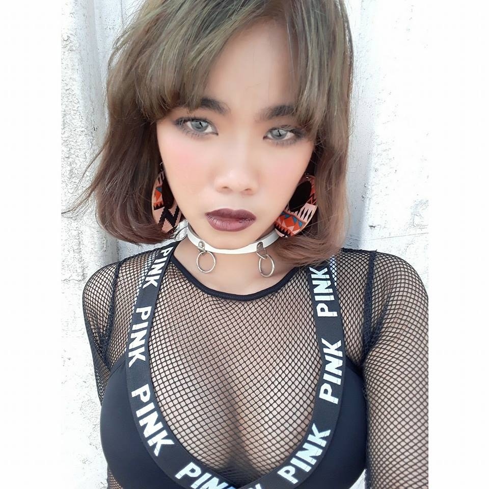 06