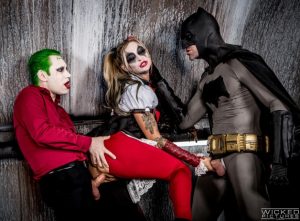 หนังโป๊ฝรั่ง Suicide Squad Parody XXX Harley Quinn