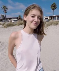 Blaire Ivory pussy play in public หนังXฝรั่ง HD ดูฟรี