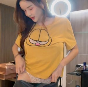 สาวไซด์ไลน์เอเซีย AV導演_恩凱Enkai – [มีมี่]