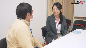 uncen porn เลขาสาวแว่นดูดควยในห้องประชุม SDJS-317