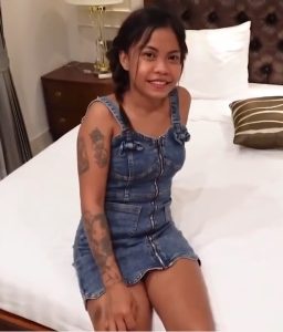 สาวพัทยาคนเล่นเขารู้กัน TukTukpatrol สาวพัทยาคนเล่นเขารู้กัน TukTukpatrol